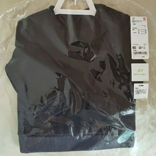 ユニクロ(UNIQLO)の【m様専用】UNIQLO ボアスウェットシャツ 裏起毛 80サイズ ブラック(シャツ/カットソー)