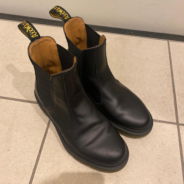Dr. Martens ほとばしる サイドゴアブーツ Dr. Martens ほとばしる サイドゴアブーツ