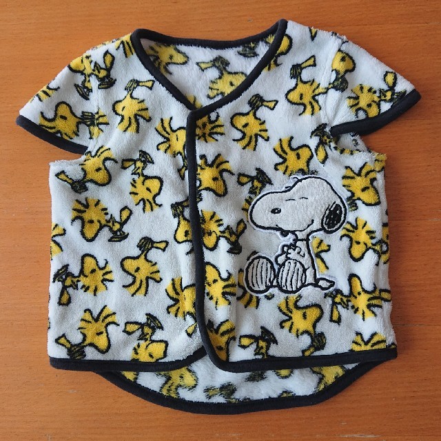 SNOOPY(スヌーピー)のスリーパー ベスト スヌーピー ウッドストック 90 パジャマ キッズ/ベビー/マタニティのキッズ服男の子用(90cm~)(パジャマ)の商品写真