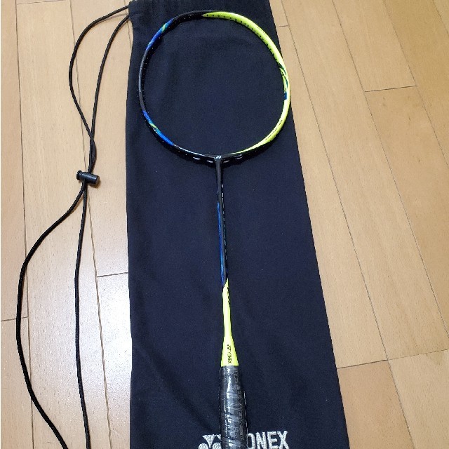 YONEX(ヨネックス)のY様専用　YONEX　アストロクス77(新品) スポーツ/アウトドアのスポーツ/アウトドア その他(バドミントン)の商品写真