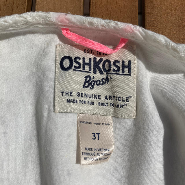 OshKosh(オシュコシュ)のOSHKOSH kids キッズ/ベビー/マタニティのキッズ服女の子用(90cm~)(Tシャツ/カットソー)の商品写真