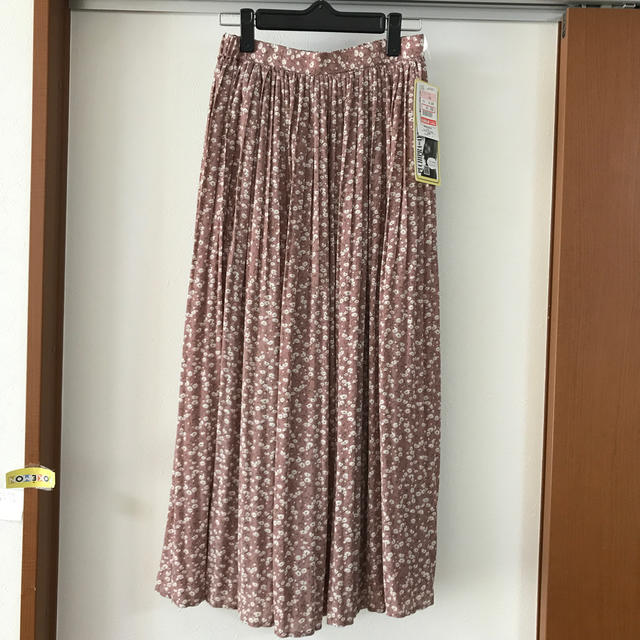 花柄プリーツスカート　プチプラのあや　M レディースのスカート(ロングスカート)の商品写真