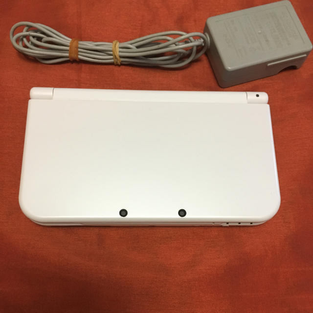 new 3DS LL ホワイト本体