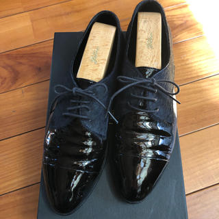 ペリーコ(PELLICO)のクリスティ　エナメル　ポニー毛　紐靴　35.5(ローファー/革靴)