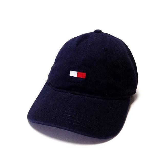 TOMMY HILFIGER(トミーヒルフィガー)のトミーヒルフィガーフラッグロゴ刺繍キャップ 送料無料（大人用）(209) レディースの帽子(キャップ)の商品写真