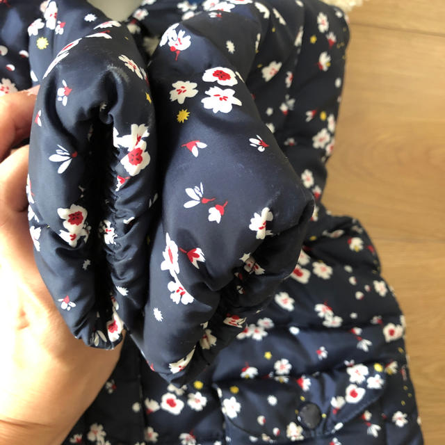 PETIT BATEAU(プチバトー)のプチバトー　18m/81cm 花柄　アウター　ジャンパー キッズ/ベビー/マタニティのベビー服(~85cm)(ジャケット/コート)の商品写真