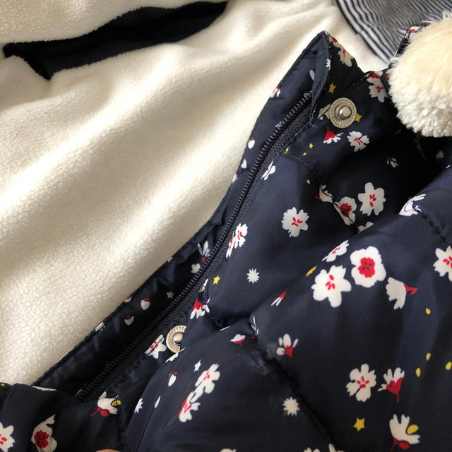 PETIT BATEAU(プチバトー)のプチバトー　18m/81cm 花柄　アウター　ジャンパー キッズ/ベビー/マタニティのベビー服(~85cm)(ジャケット/コート)の商品写真