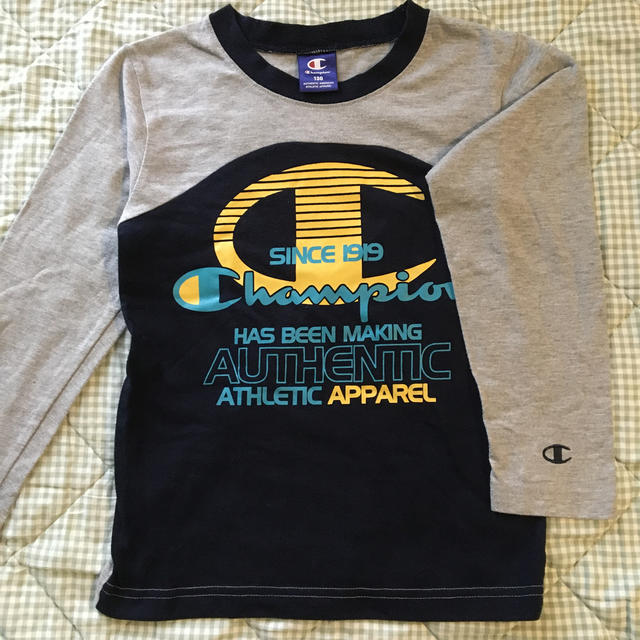 Champion(チャンピオン)の130㎝  champion  長袖カットソー キッズ/ベビー/マタニティのキッズ服女の子用(90cm~)(Tシャツ/カットソー)の商品写真