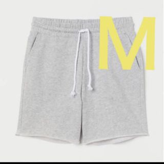 エイチアンドエム(H&M)の◆完売◆人気◆H&M ショートパンツ　切りっぱなし　Mサイズ　グレー(ショートパンツ)