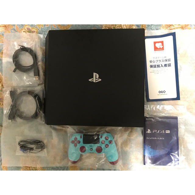 PlayStation4(プレイステーション4)のプレイステーション4 pro 1tb エンタメ/ホビーのゲームソフト/ゲーム機本体(家庭用ゲーム機本体)の商品写真