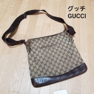 グッチ(Gucci)のグッチ　GUCCIメッセンジャーバック　訳あり(メッセンジャーバッグ)