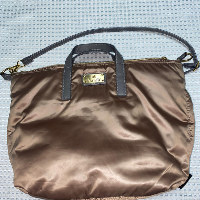 ROOTOTE(ルートート)のROOTOTEルートートショルダーバック　 レディースのバッグ(ショルダーバッグ)の商品写真