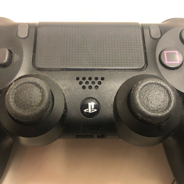 PlayStation4(プレイステーション4)のプレイステーション4 PS4  エンタメ/ホビーのゲームソフト/ゲーム機本体(家庭用ゲーム機本体)の商品写真