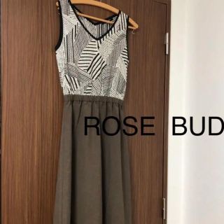 ローズバッド(ROSE BUD)の★ローズバット★(ひざ丈ワンピース)