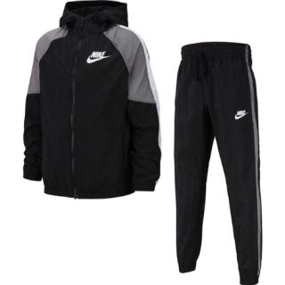 ナイキ(NIKE)の150cm NIKE ナイキトラックスーツ 上下セット(ウェア)