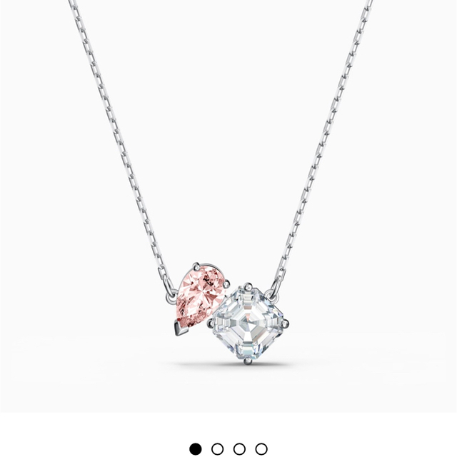 SWAROVSKI(スワロフスキー)のSWAROVSKI ネックレス レディースのアクセサリー(ネックレス)の商品写真