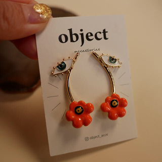 #138 orange flower & eyes pierce(ピアス)