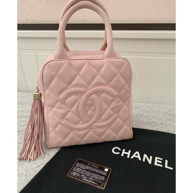 CHANEL シャネル キャビアスキン　バック