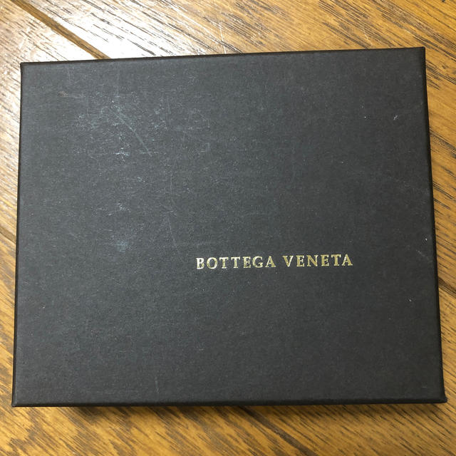 Bottega Veneta(ボッテガヴェネタ)のお値下げ中！　ボッテガヴェネタ　箱のみ レディースのバッグ(ショップ袋)の商品写真