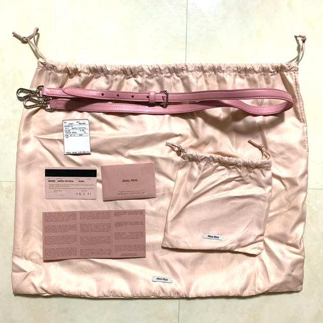 miumiu(ミュウミュウ)のみるく様専用 レディースのバッグ(ハンドバッグ)の商品写真