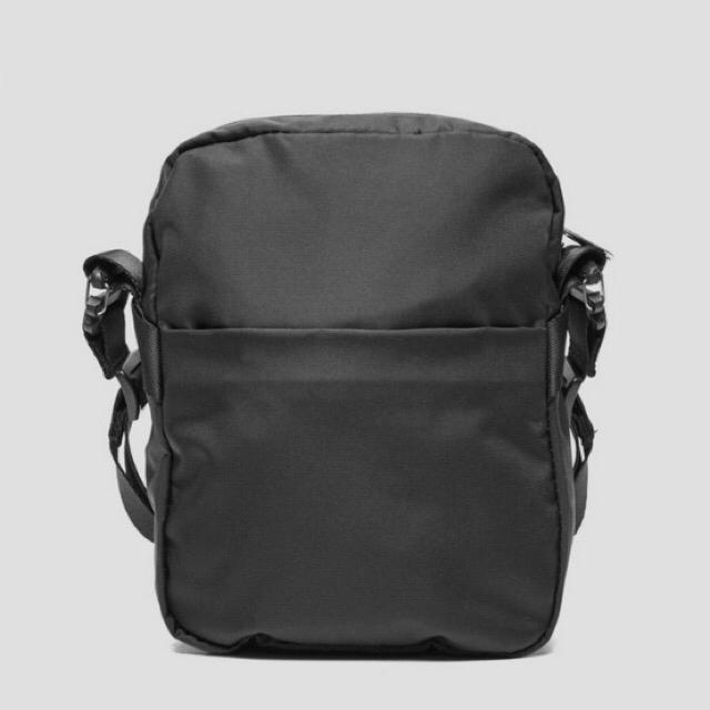 THE NORTH FACE(ザノースフェイス)の2個セット【海外限定品】Shoulder Bag The North Face メンズのバッグ(ショルダーバッグ)の商品写真