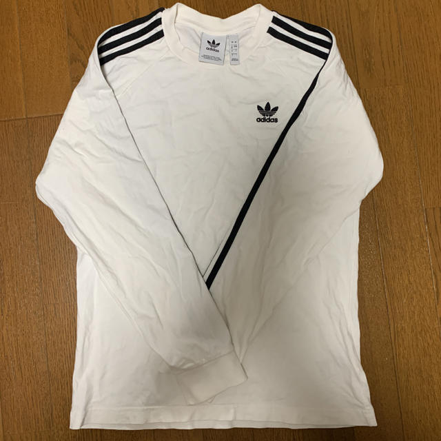 adidas(アディダス)のアディダス　ロンT メンズのトップス(Tシャツ/カットソー(七分/長袖))の商品写真