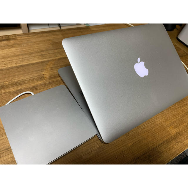 MacBook pro 2015年モデル