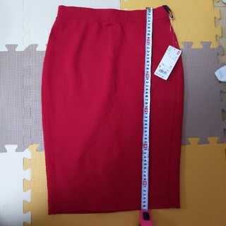 ユニクロ(UNIQLO)のペンシルスカート　UNIQLO　Sサイズ(ひざ丈スカート)