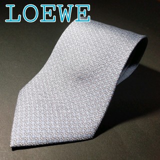 ロエベ(LOEWE)の【極美品】 LOEWE　総柄　ネクタイ ブルー　イタリア製(ネクタイ)