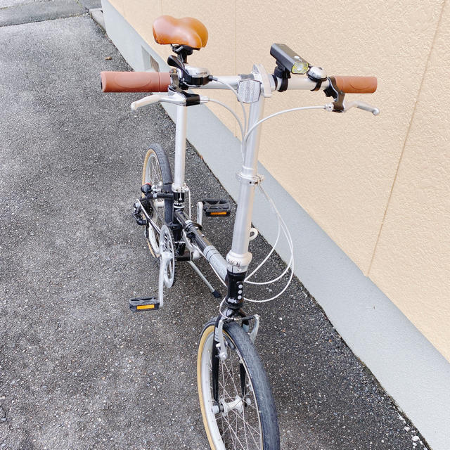 DAHON(ダホン)のDAHON Boardwalk 折り畳み自転車 ブラック　ダホン　ボードウォーク スポーツ/アウトドアの自転車(自転車本体)の商品写真