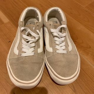 ヴァンズ(VANS)のオールドスクール　ベージュ(スニーカー)