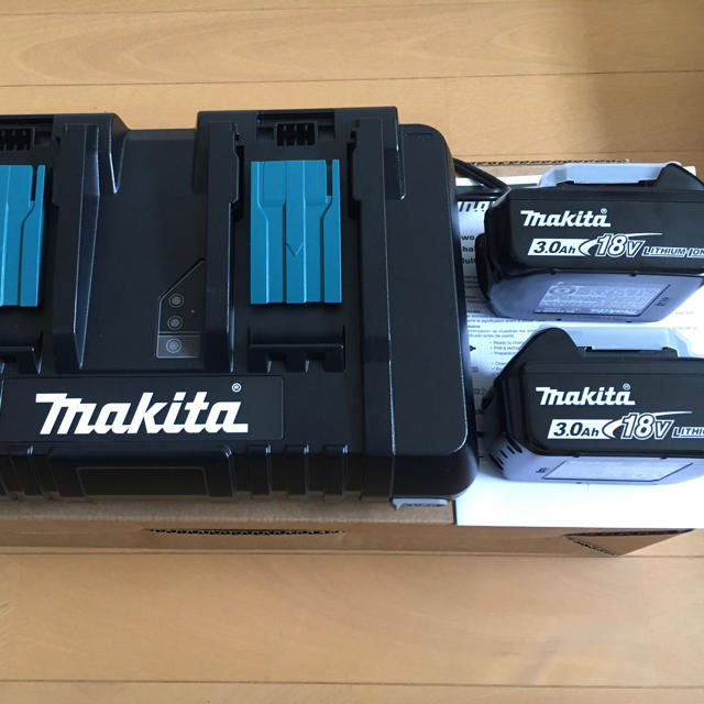 単品購入 マキタ 純正 2個口急速充電器とバッテリー2個セット スポーツ