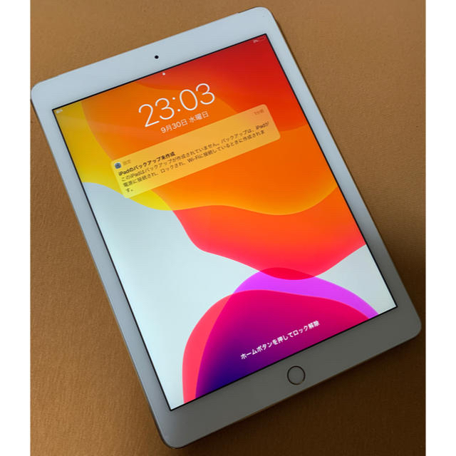 iPad AIR2 16GB 16GB wifi＋Cellular docomo - タブレット