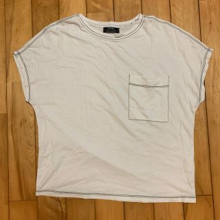 ベルシュカ(Bershka)のBershka 白Tシャツ　ZARA(Tシャツ(半袖/袖なし))