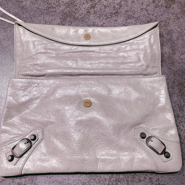 BALENCIAGA BAG(バレンシアガバッグ)の⭐︎お値下げ中⭐︎バレンシアガ /ジャイアント エンベロープ クラッチ レディースのバッグ(クラッチバッグ)の商品写真