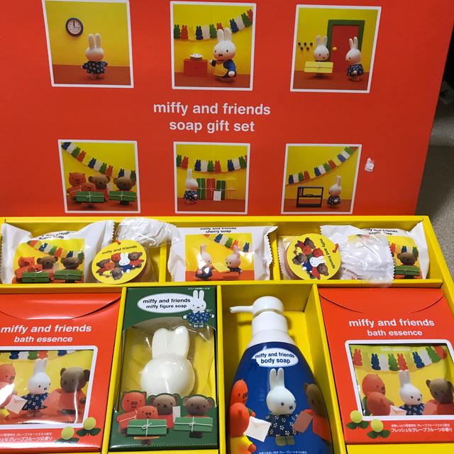 miffy ギフトセット コスメ/美容のボディケア(ボディソープ/石鹸)の商品写真