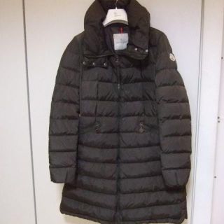 モンクレール(MONCLER)のぱるこ様　　モンクレール　フラメッテ　ダークブラウン　2 ハンガー付(ダウンコート)