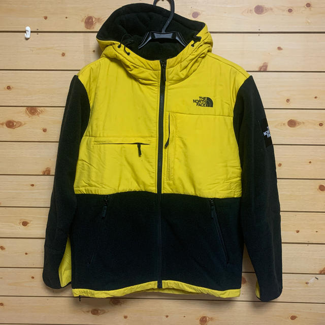 THE NORTH FACE(ザノースフェイス)のノースフェイス　デナリフーディジャケット メンズのジャケット/アウター(マウンテンパーカー)の商品写真