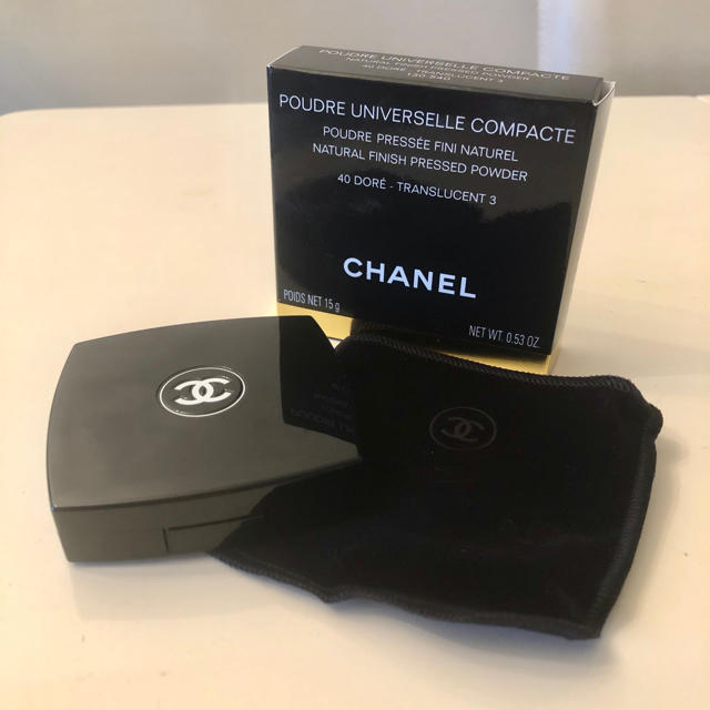 新品♡CHANEL プードゥル ユニヴェルセル コンパクト #40