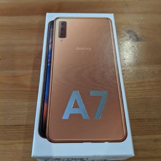 ギャラクシー(Galaxy)のgalaxy a7(スマートフォン本体)