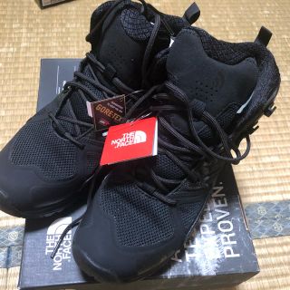 ザノースフェイス(THE NORTH FACE)のノースフェイス トレッキングシューズ 黒 GORE-TEX サラウンドミッド　 (ブーツ)