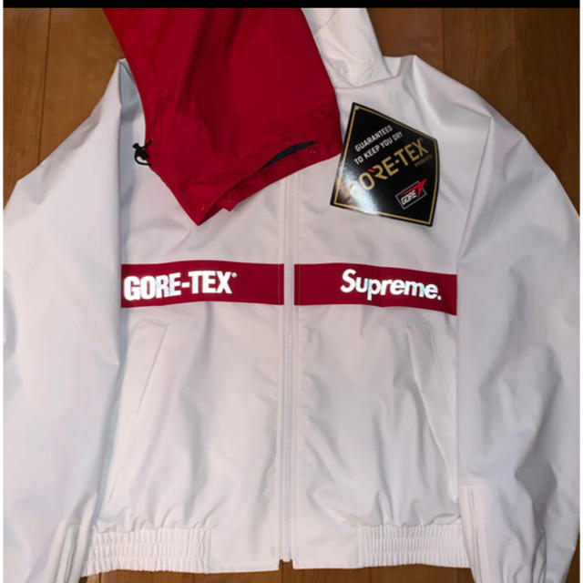 Supreme Gore-Tex court jacketラクマ着用回数試着のみサイズ