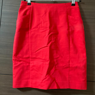 エイチアンドエム(H&M)のH&M タイトスカート 赤　ラウンジ　キャバ　スナック　衣装(ひざ丈スカート)