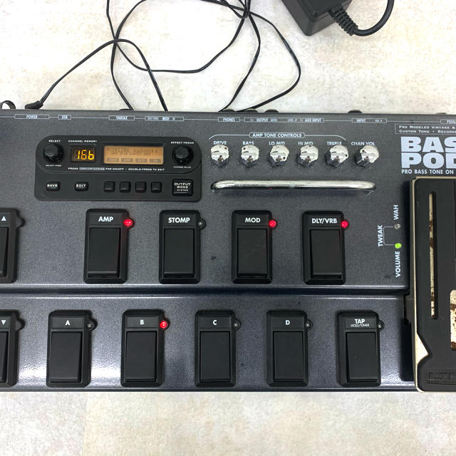 【動作品】LINE6 POD XT LIVE BASS 楽器のベース(ベースエフェクター)の商品写真