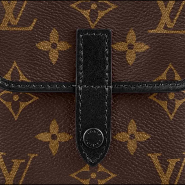 LV クリストファー・ウエアラブル ウォレット  新品　入手困難　パリ購入品