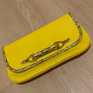 ジミーチュウ(JIMMY CHOO)のジミーチュウ　クラッチバック　(クラッチバッグ)