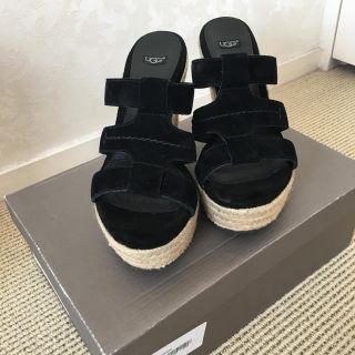 アグ(UGG)の美品☆UGGのウェッジサンダル☺︎(サンダル)