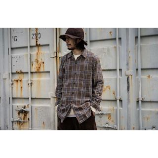 バルデセブンティセブン(Varde77)のVarde77 EMBROIDERY CHECK LONG SHIRTS シャツ(シャツ)