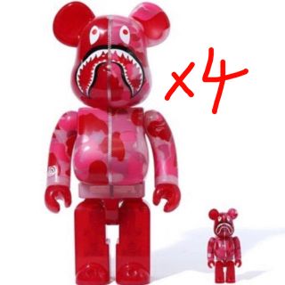 アベイシングエイプ(A BATHING APE)のBAPE CLEAR ABC CAMO SHARK BE@RBRICK 400%(フィギュア)