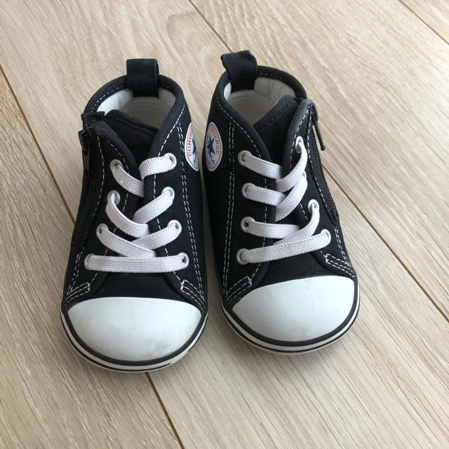 CONVERSE(コンバース)のコンバース黒13cm キッズ/ベビー/マタニティのベビー靴/シューズ(~14cm)(スニーカー)の商品写真